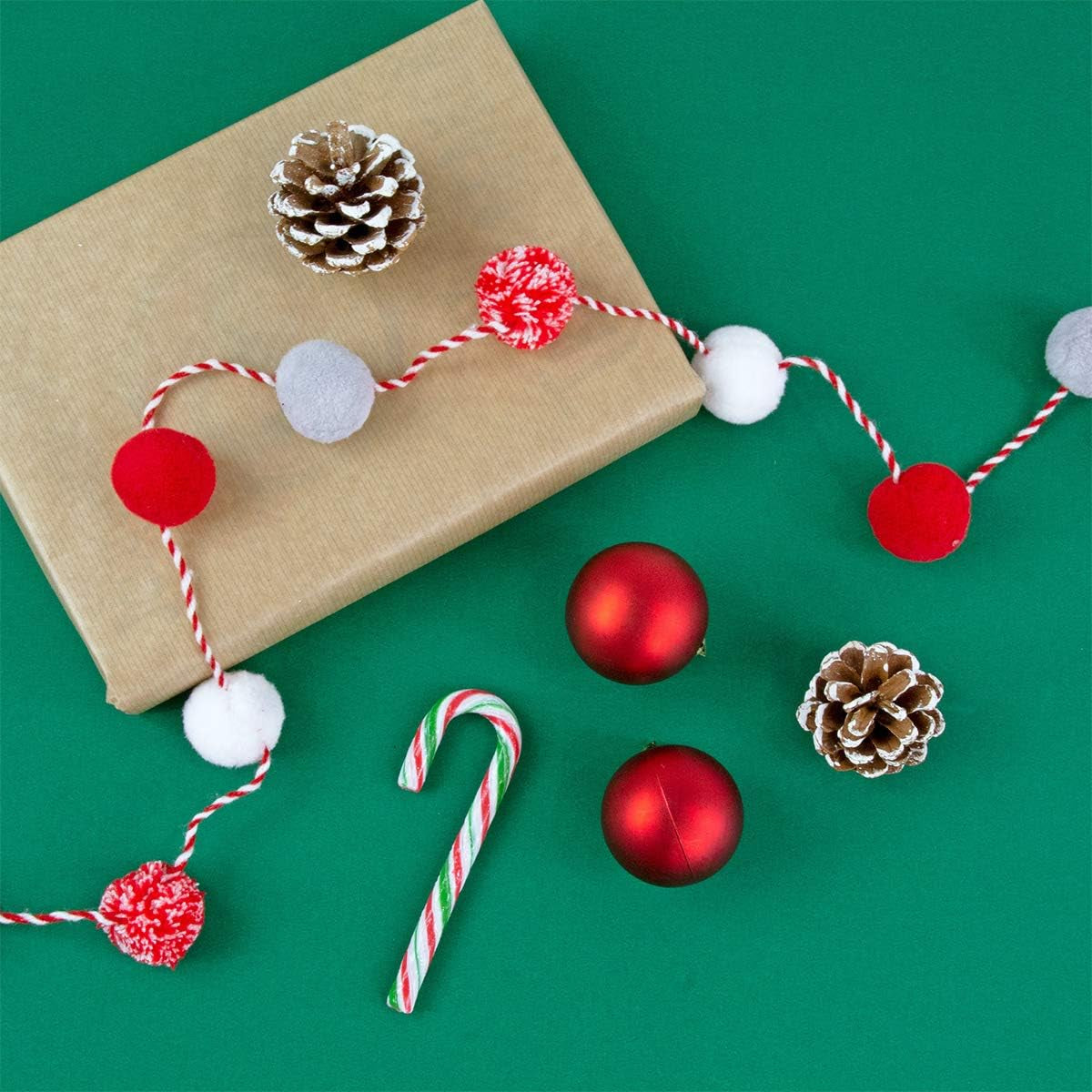 Pompom Makers 4 Size Pom Poms Maker Tool Set DIY Fluff Ball Weaver for DIY Wool Yarn Knitting Craft Project with Cutter Scissors