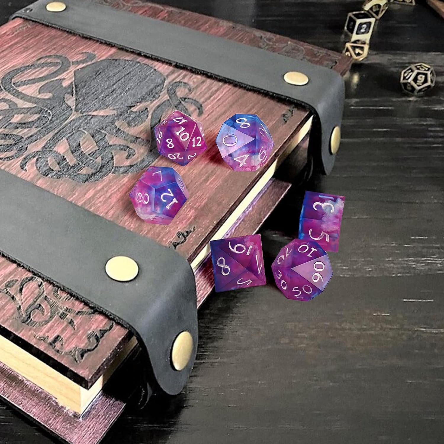 Resin Dice Mold, DND Dice Molds for Resin, 7 Cavities Sharp Edge Polyhedral Dice Silicone Molds for Epoxy Resin Casting DIY Standard Dice Table Board Game Lovers Gift