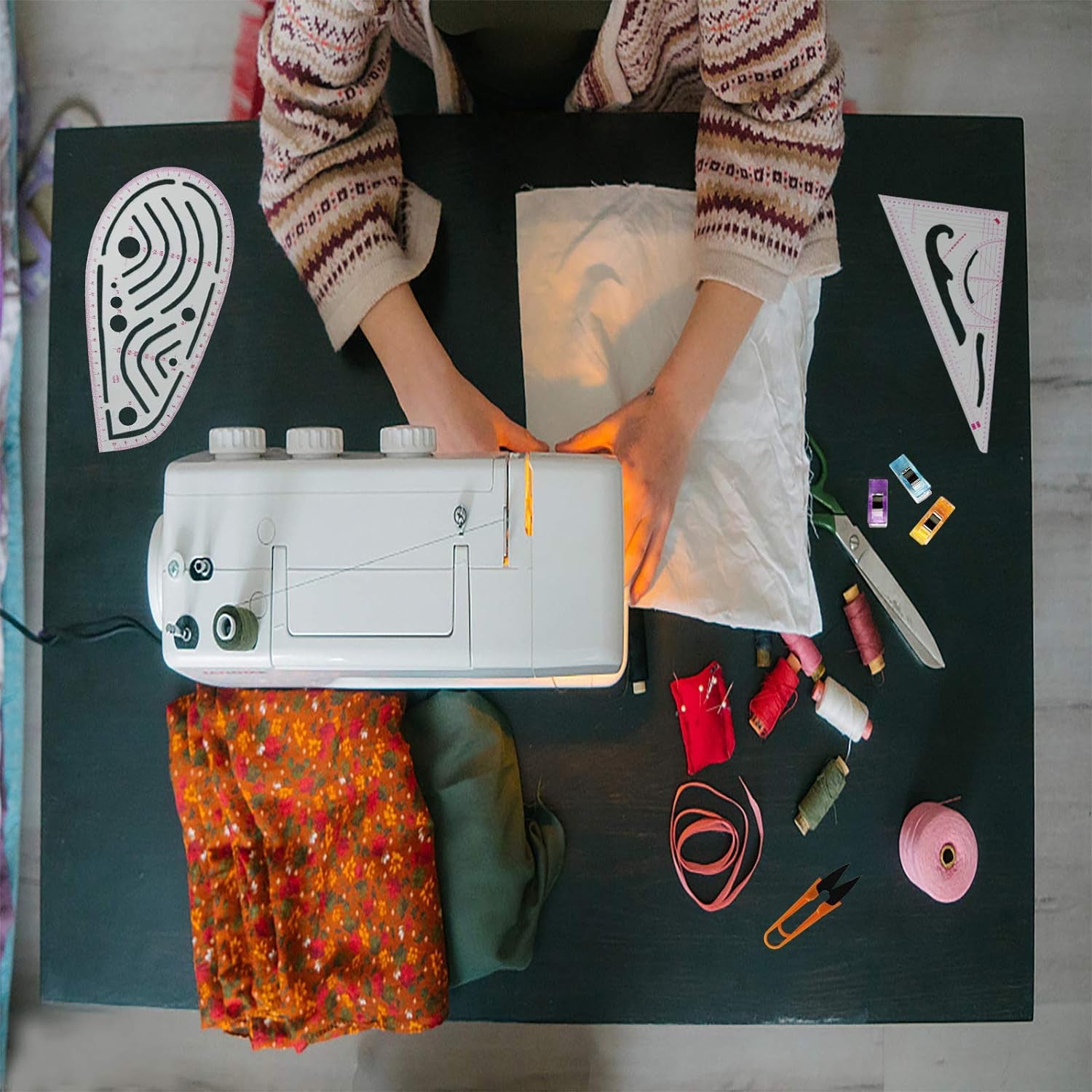 Pattern Sewing Rulers Set, 4 Styles Plastic Sew French Curve Ruler, Metric Curve Shaped Rulers for Designers and Tailors, Perfect for Drawing, Craft, Sewing Project and DIY by  (Style A-4PCS)