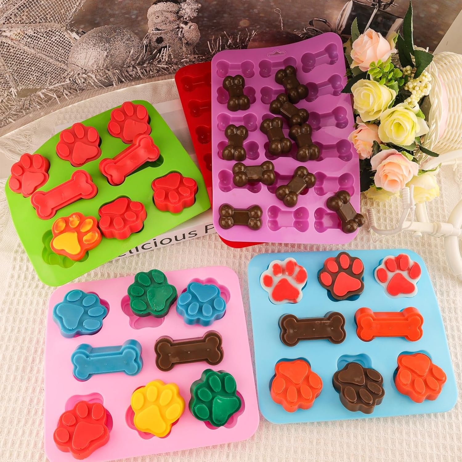 Paw Print Silicone Mold Dog Treat Mold Silicone Dog Paw Mold Dog Cat Animal Paw Mold for Homemade Dog Treats,Soap,Candy Silicone Baking Mold 4 Pieces