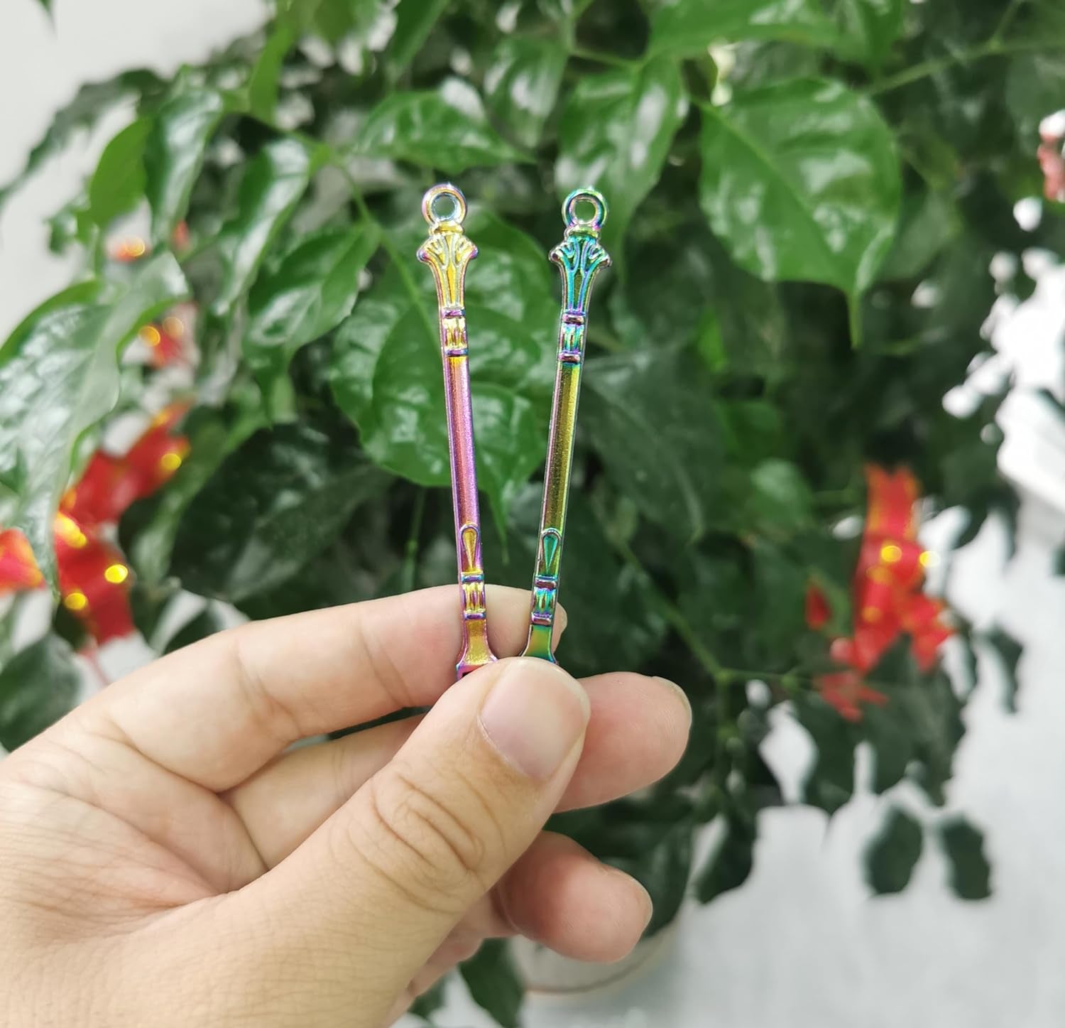 Mini Spoon Metal Medicine Spoon Shovel,Mini Shovel Home Supplies Pendants Necklace (Rainbow)