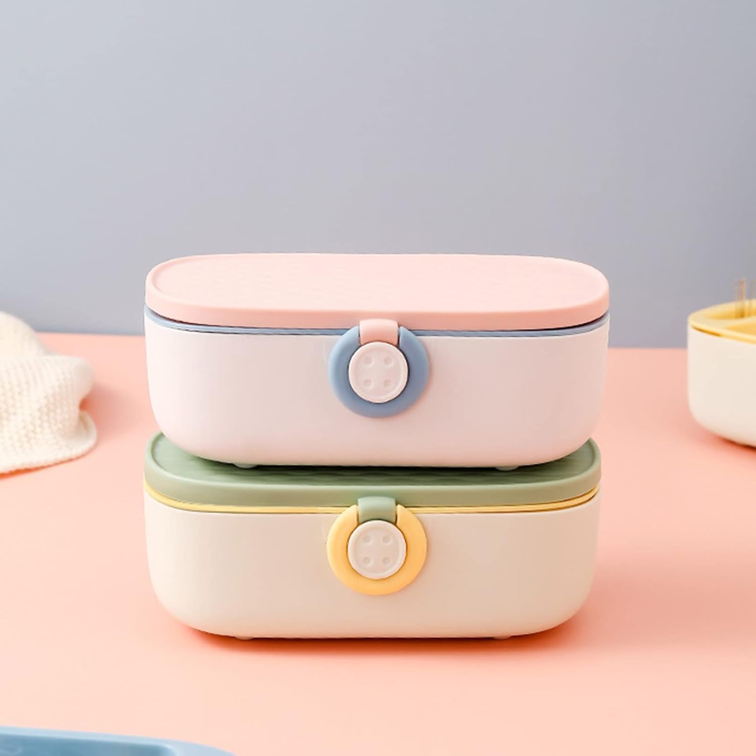 Sewing Kit, Portable Travel Sewing Kit for Adults, Needle and Thread Kit Plastic Sewing Box Small Sewing Kit Sewing Accesories and Supplies