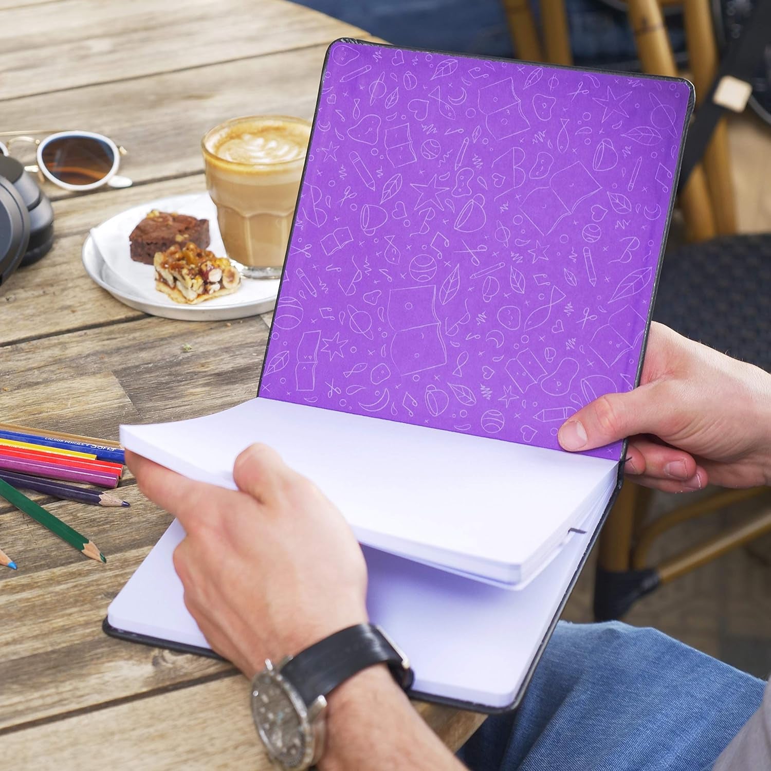 Note Spiral Bound Hardcover Sketchbook – Square Hardbound Sketch Journal - 8X8 Inch Art Book - 120 Pages - Elastic Closure - 180GSM Premium Paper - Ideal for Pencils, Graphite, Charcoal, Pen