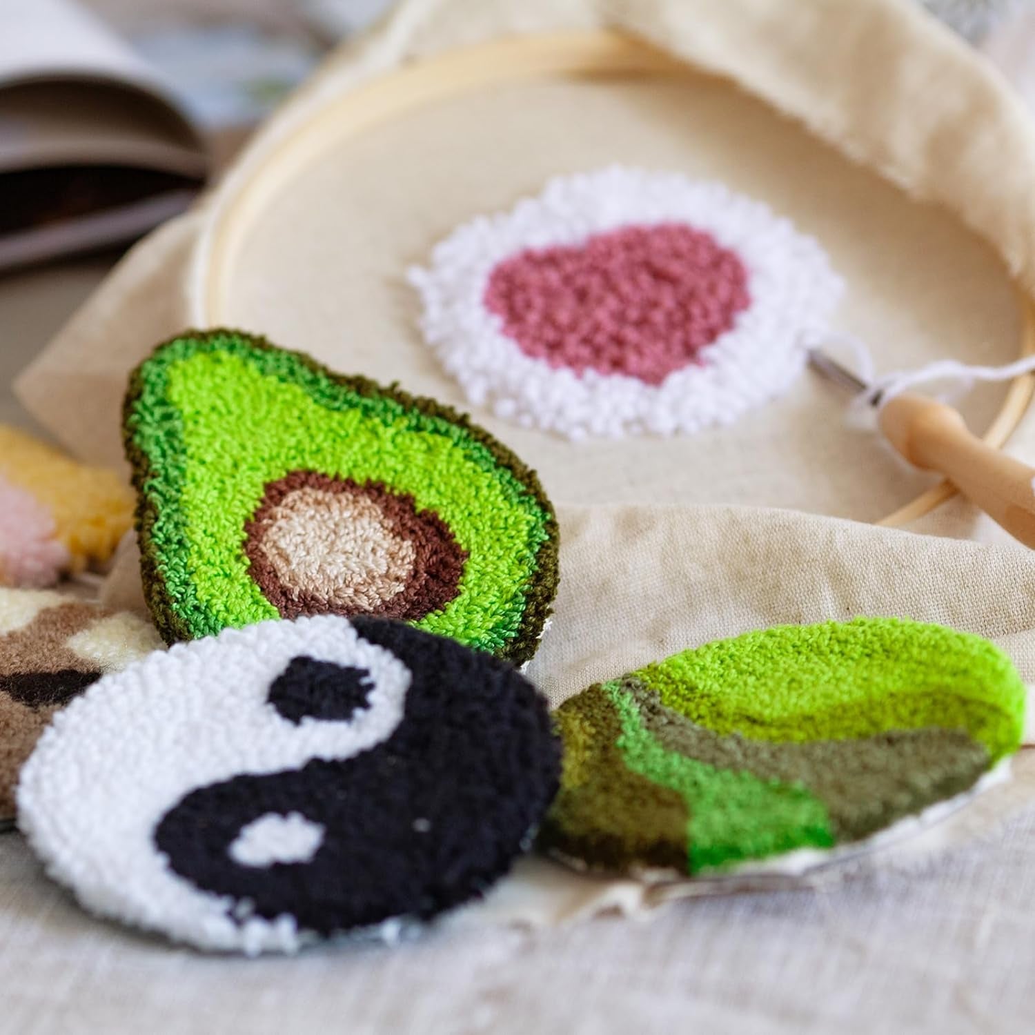 Punch Needle, Wooden Punch Needle Tool, Adjustable Embroidery Punch Needle Tool for Punch Needle, DIY Craft Stitching