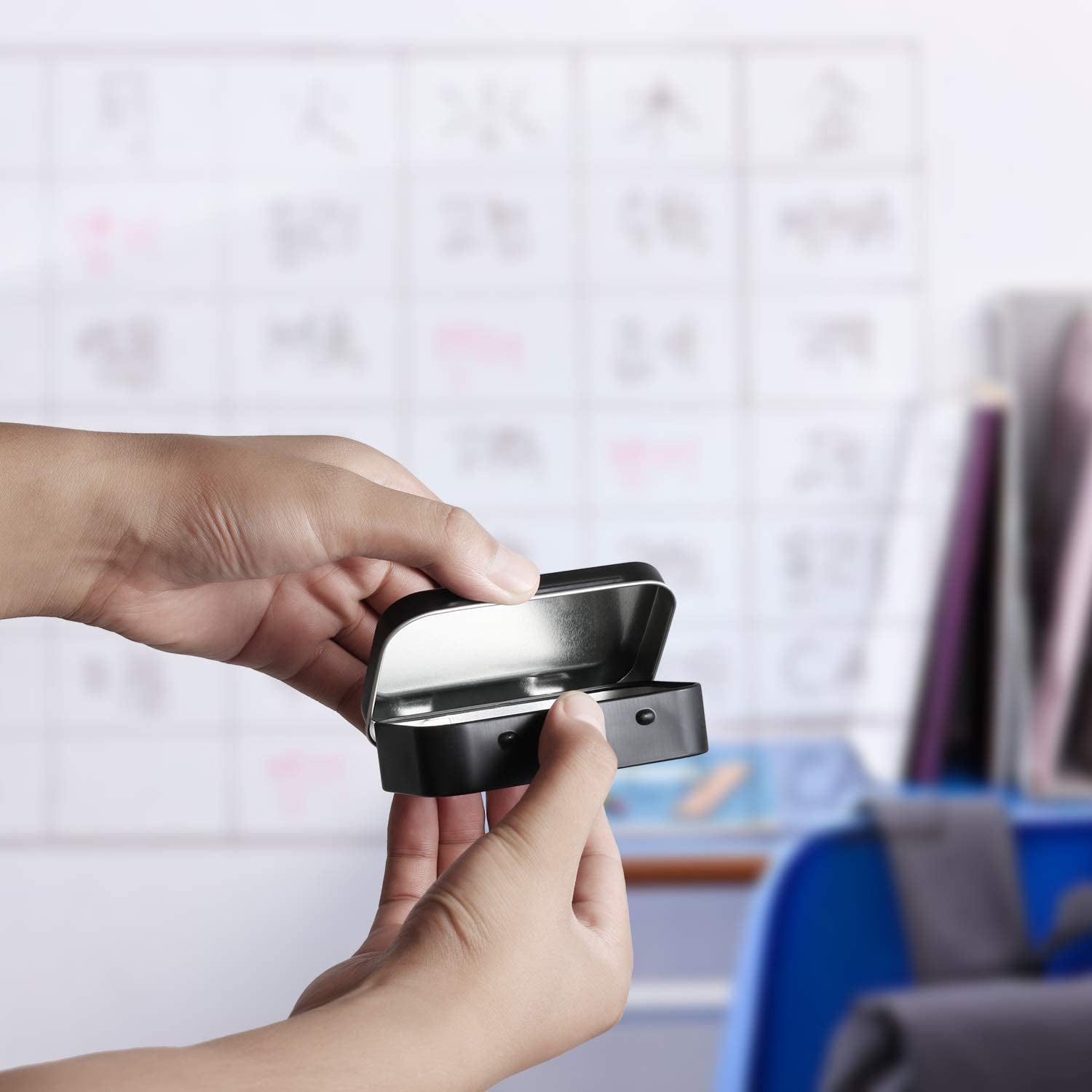 Metal Rectangular Hinged Tins - Pack of 40 Matte Black Mini Portable Box Containers Small Empty Storage Tins with Lids Home Organizer Kit for Storage Drawing Pin Jewelry Crafts