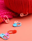 300 Pcs Stitch Markers,15 Colors Knitting Crochet Locking,15 Pcs Large Eye Blunt Sewing Needles with Storage Box