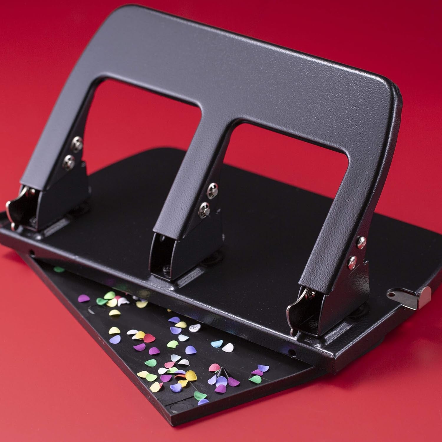 Medium Duty 3 Hole Punch with Ergonomic Handle, 30 Sheet Capacity, Black (90088)