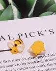 Tiny Resin Bees 30Pcs Small Plastic Flatback Bumble Bee Decor Embellishments for Art Crafts Birthday Party Table Decoration (30)
