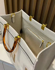 2024 Luxe Fendi-Inspired Tote - Large Capacity Vintage Leather Shoulder Bag with Golden Details for Women
