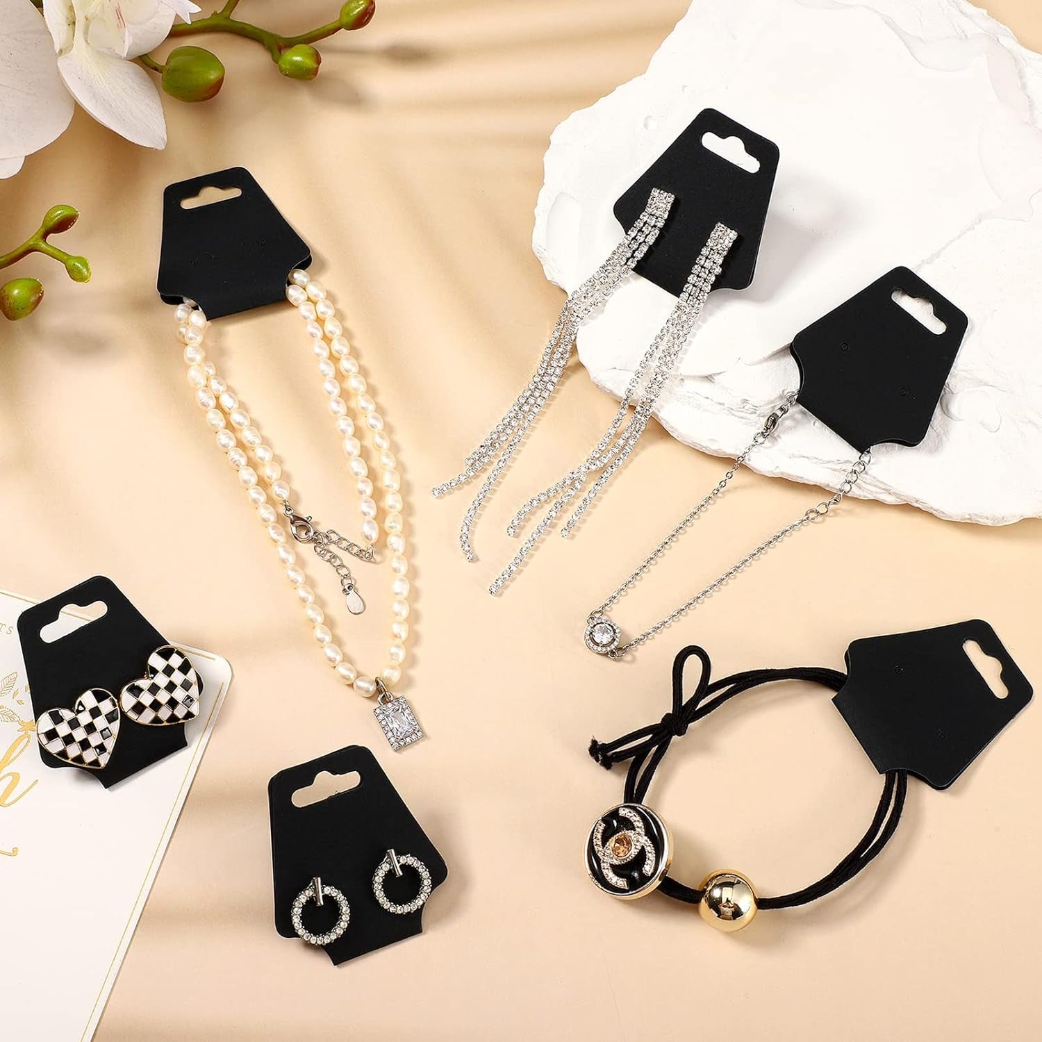 500 Pcs Necklace Display Cards Adhesive Jewelry Packaging Card Kraft Keychain Display Card Hanging Bracelet Card Holder for Choker Earring Hairband Displaying Small Business Supplies (Black)