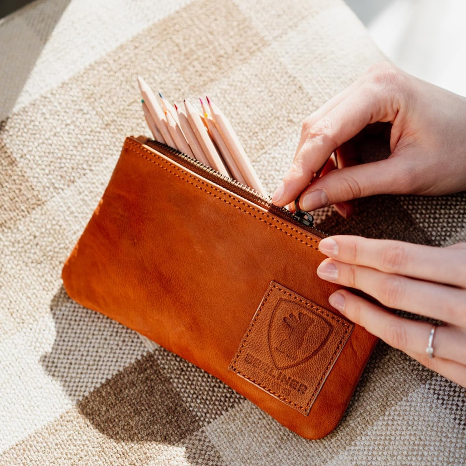 Vintage Leather Pencil Case, Pen Pouch for Work and University or for Tobacco, for Men and Women - Brown