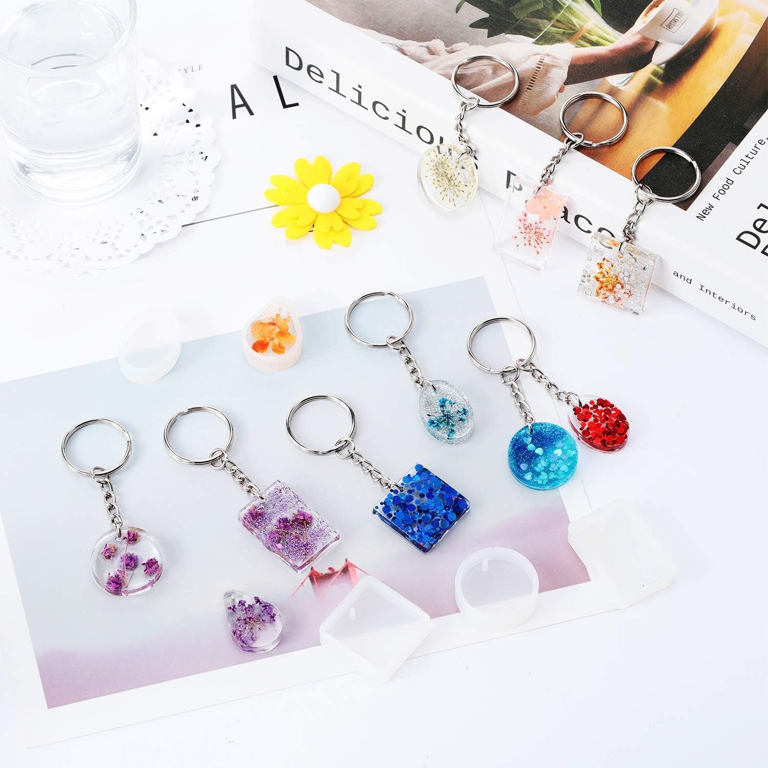 Silicone Resin Keychain Mold Set, Jewelry Pendant Casting Mold DIY Epoxy Keychain Mold with Keychain Rings, Dried Flower and round Sequins for DIY Craft Making Supplies, 67 Pieces
