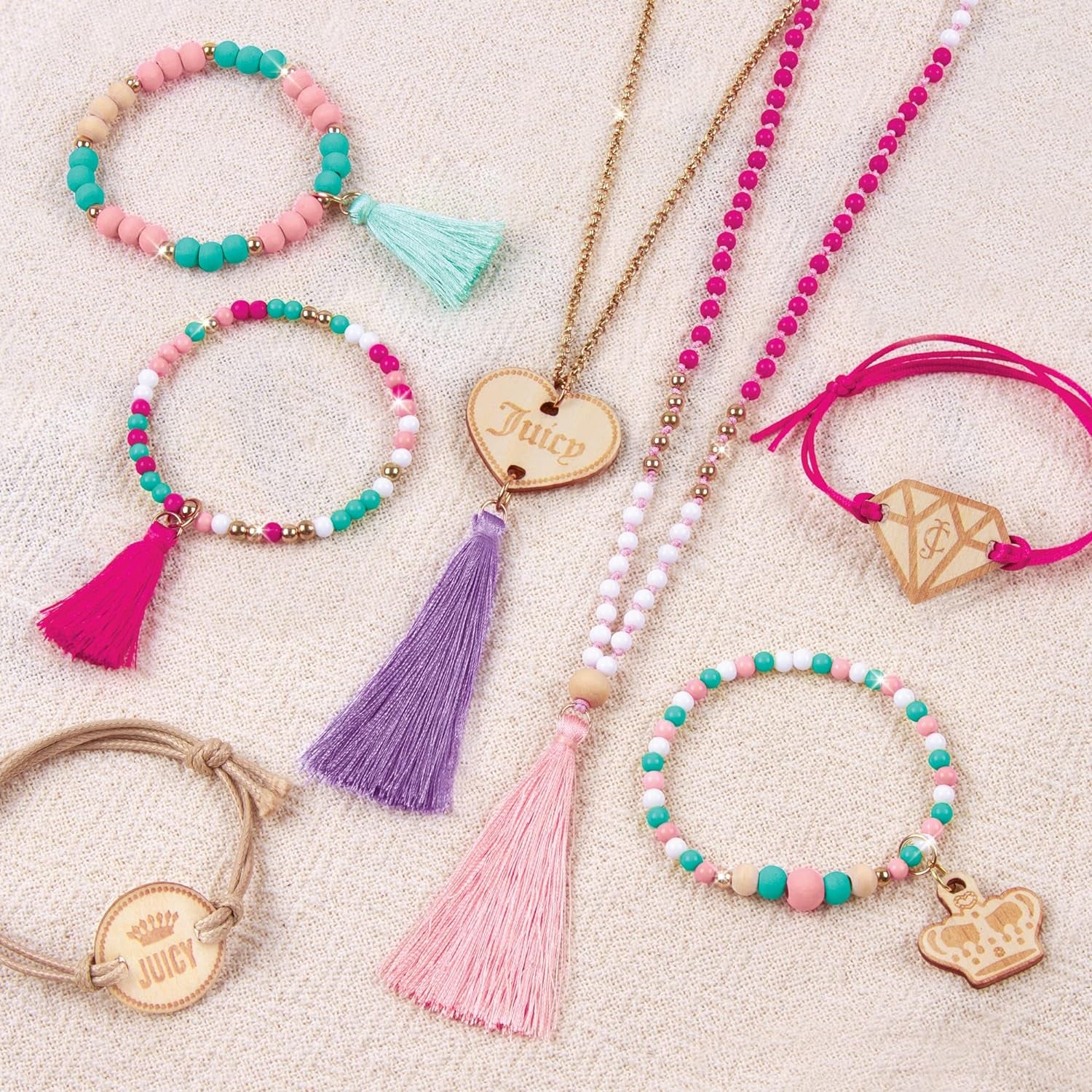 - Juicy Couture Trendy Tassels Bracelet Making Kit - Kids Jewelry Making Kit - DIY Beads & Charm Bracelet Making Kit for Girls - Friendship Bracelets with Beads for Girls 8-10-12-14