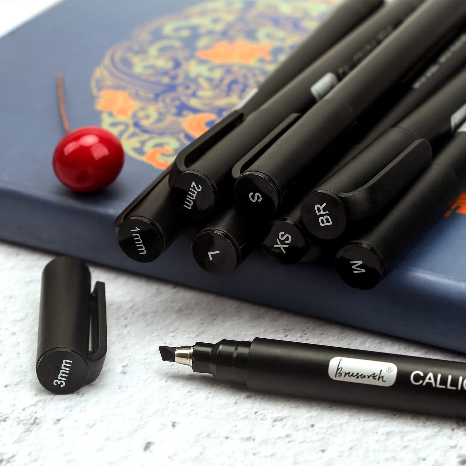 Calligraphy Pens,8 Size Calligraphy Pens for Writing,Brush Pens Calligraphy Set for Beginners, Hand Lettering Pens