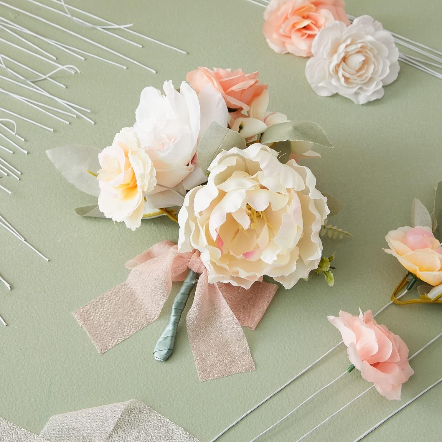 300 Pieces White 22 Gauge Floral Wire Stems for DIY Crafts, Artificial Flower Arrangements (16 In)