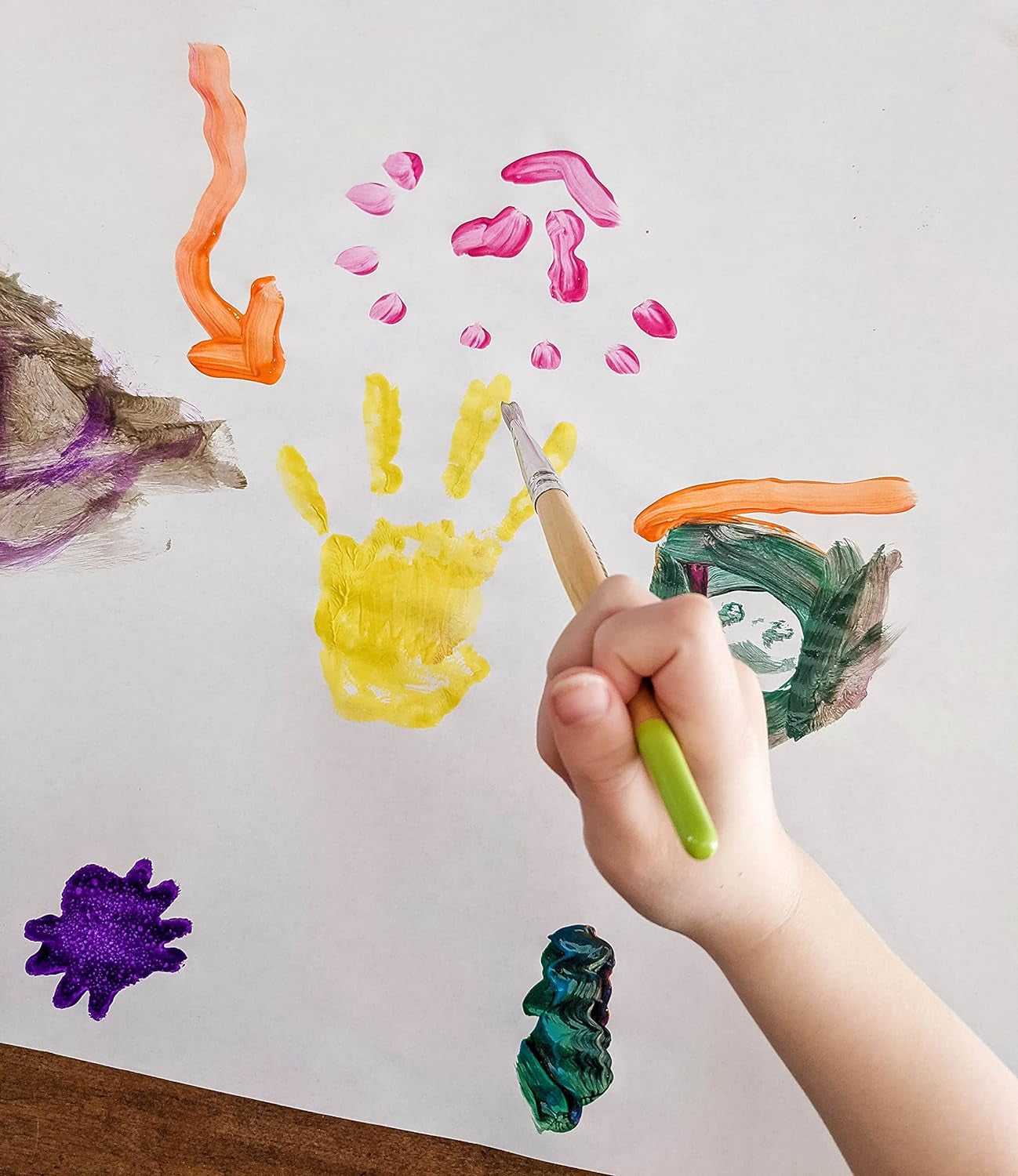 2 Pack of 18-Inch Easel Paper Roll for Arts & Crafts, Fits Most Standard Kids Easels, 100-Foot Rolls, 18"X100'