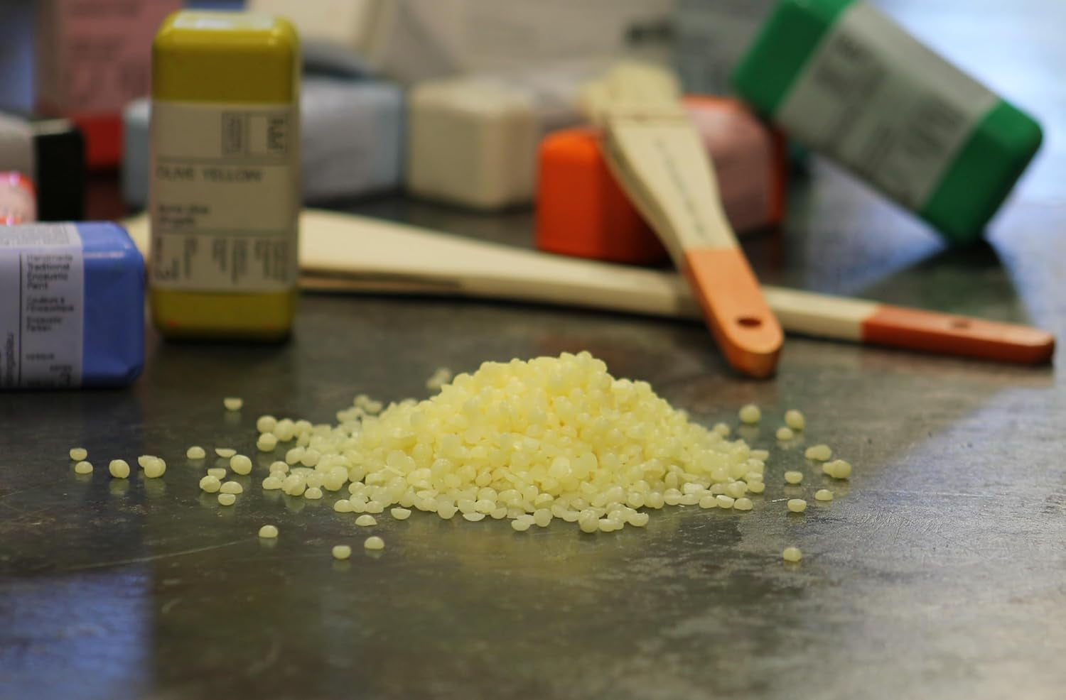 Handmade Paints 2-Pound Encaustic Bagged Pellets, Medium (825)