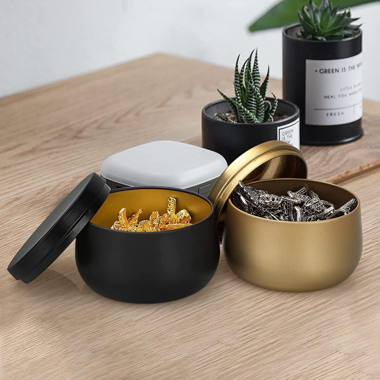 8Oz Candle Tins 24 Pieces,Candle Jars Candle Containers with Lids, 8 Oz, for Candles Making, Arts &amp; Crafts, Storage, and Gifts (Black 12Pcs+Gold 12PCS)
