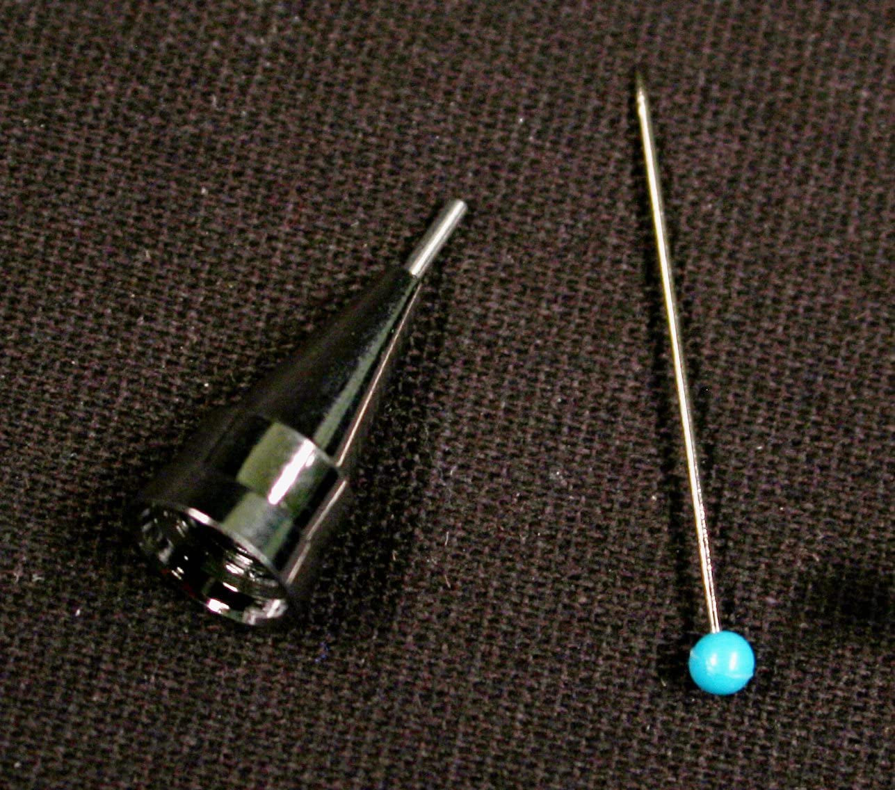 Designer Liner Ceramic Glaze Writers - 1.25 Ounce Each, Kit of All 10 Colors plus Free Instructional Booklet