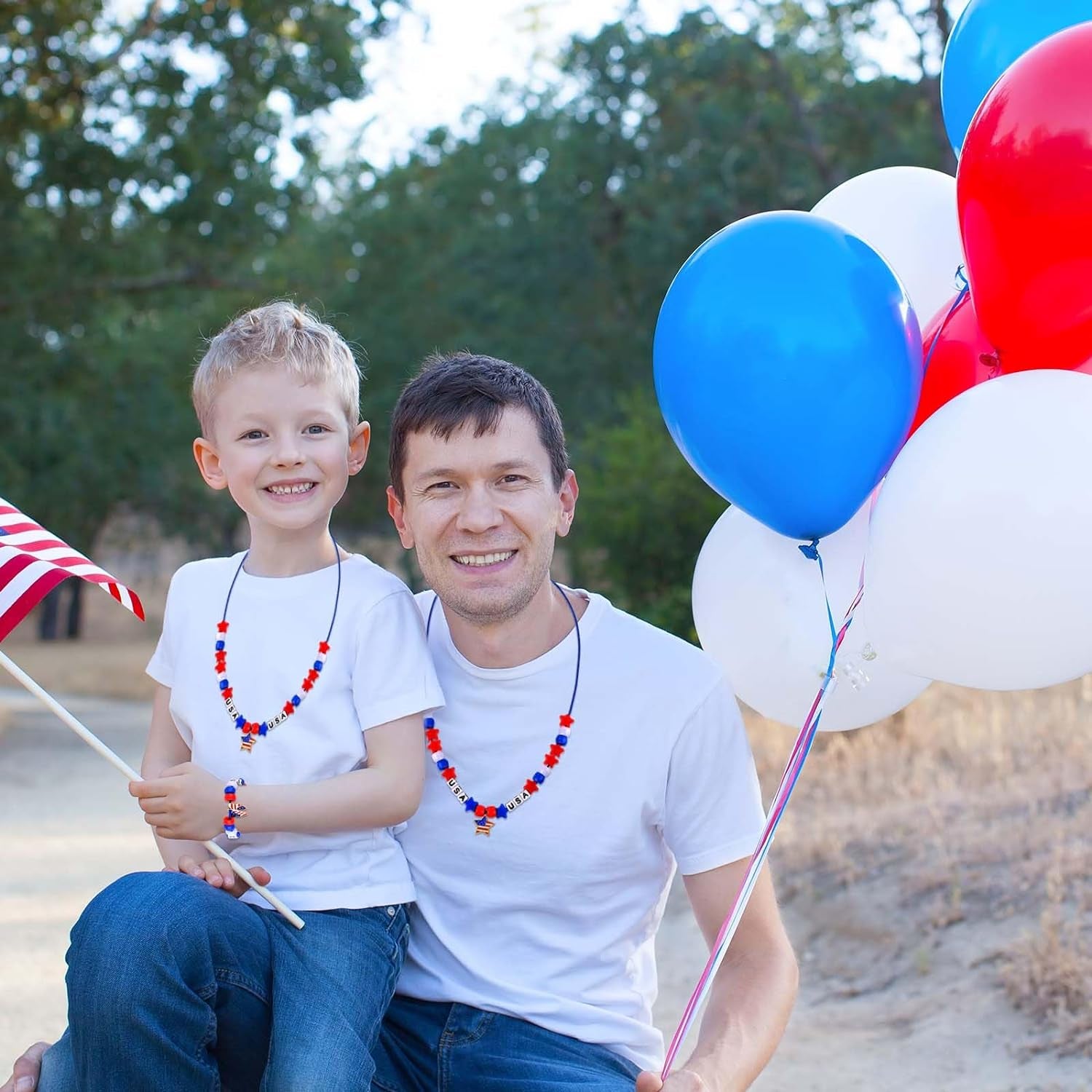 4Th of July Jewelry Craft Kits DIY Bead Necklace Crafts USA Letter Beads Red White Blue Beads for Patriotic Day Jewelry Making Kits Independence Day Decorations