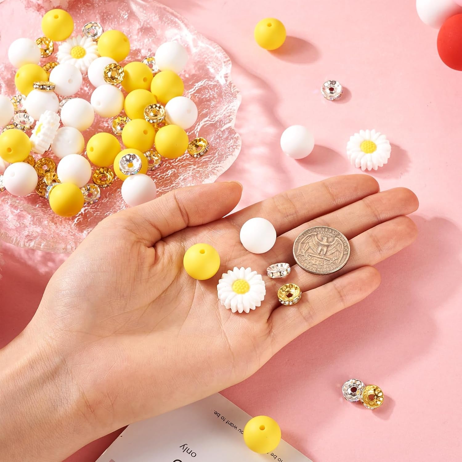 65Pcs Daisy Flower Silicone Focal Beads Yellow Silicone Rubber Beads Summer Focal Bracelet Beads Glass Rhinestone Beads for Necklace Spring’S Festival Jewelry Making
