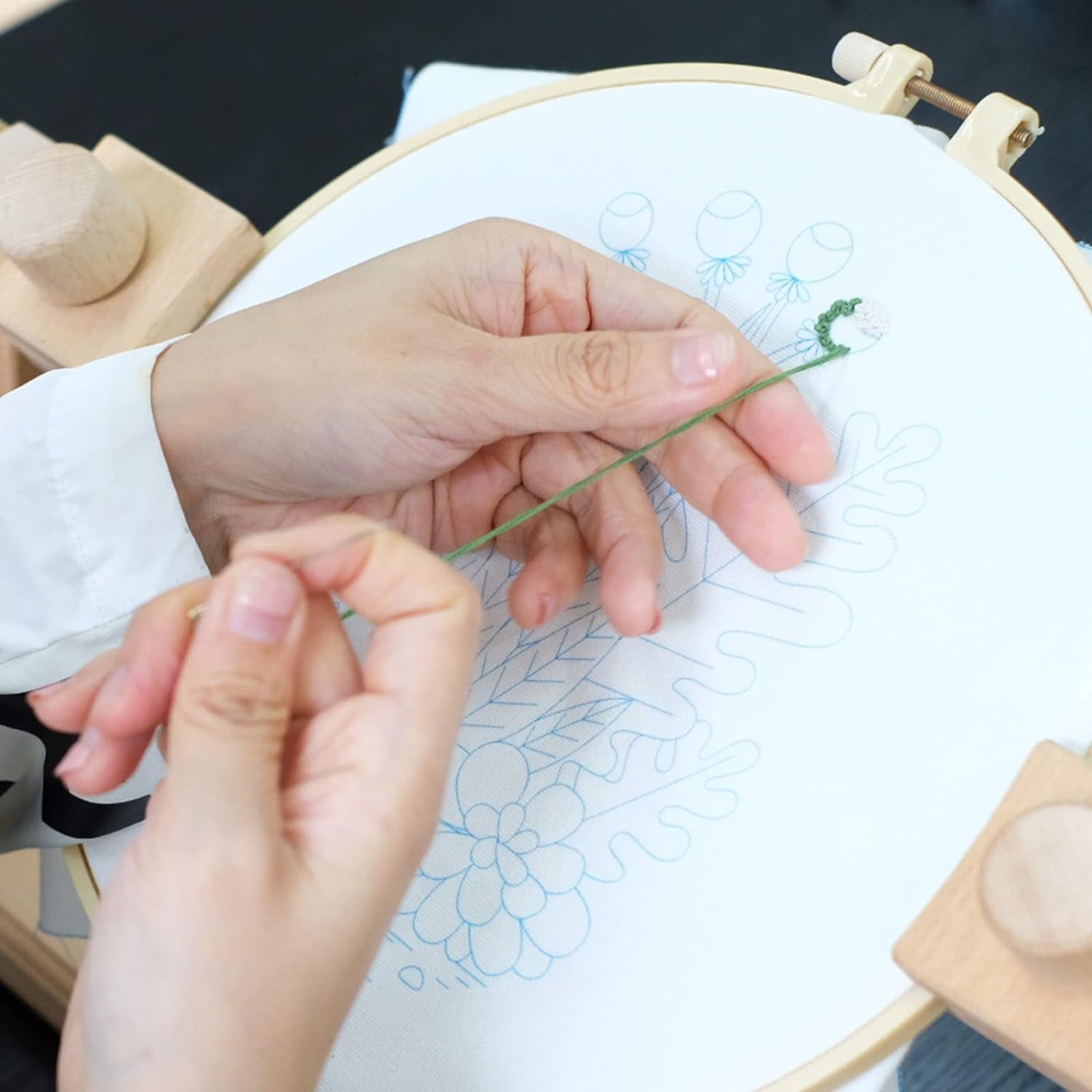 Get Started with Embroidery Basic Stitch Kit for Beginners with 28 Different Stitches and 2 Plant & Home Themes - Perfect for Craft Lovers!