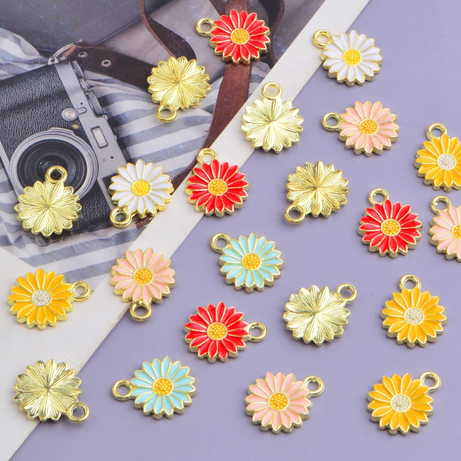 30Pcs Golden Plated Enamel Sunflower Pendant Charms Alloy Sunflower Daisy Flower Dangle Charms Craft Supplies for DIY Necklace Bracelet Earrings Jewelry Making, 5 Colors
