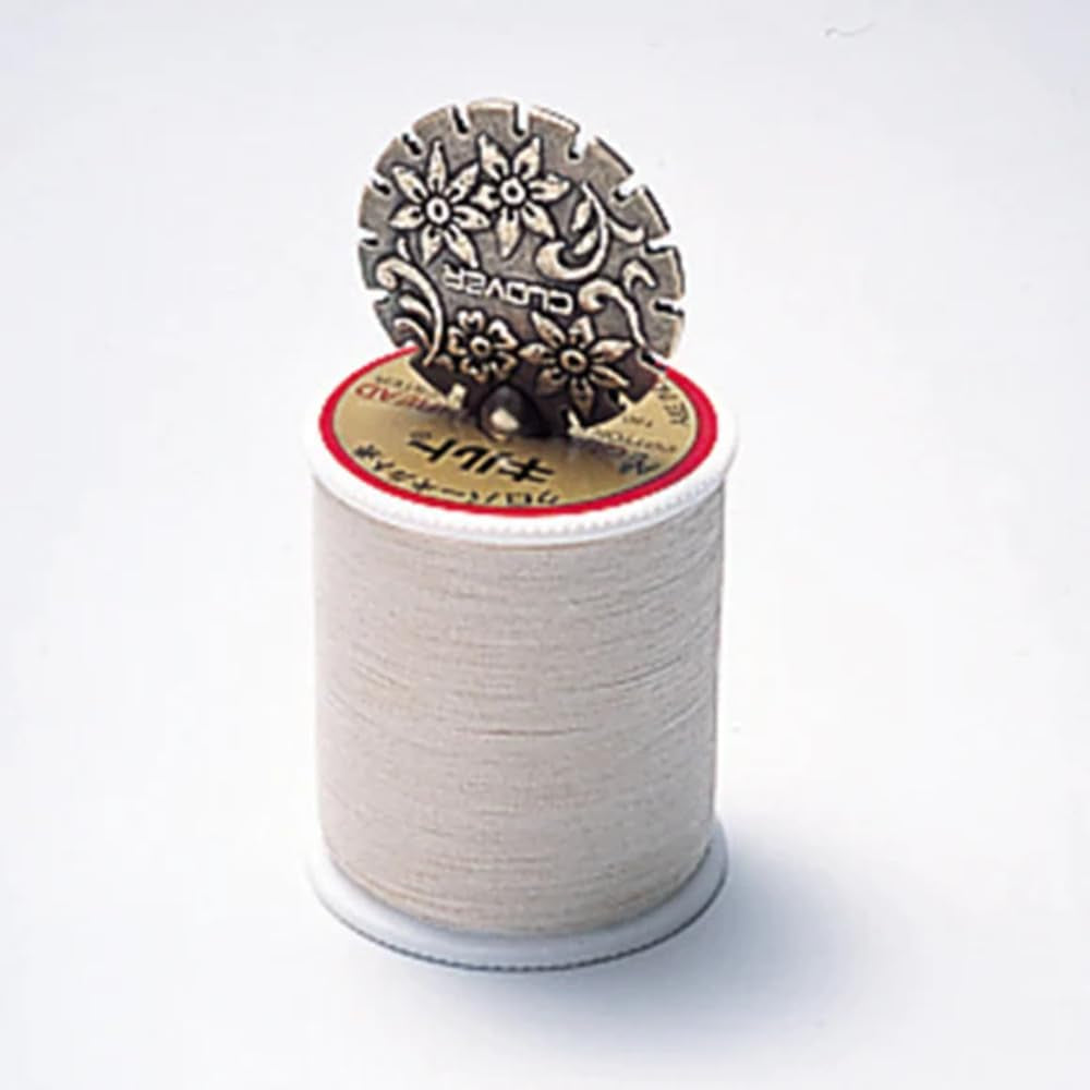 Thread Cutter Pendant Antique Gold, 1
