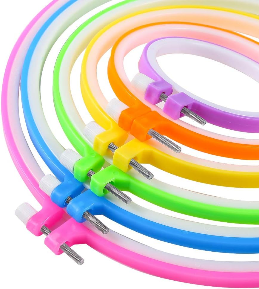6 Pieces Embroidery Hoops and 15 Needles, Plastic Circle Cross Stitch Hoop Ring Embroidery Circle Set, 3.4 Inch to 10.4 Inch (Multicolor)