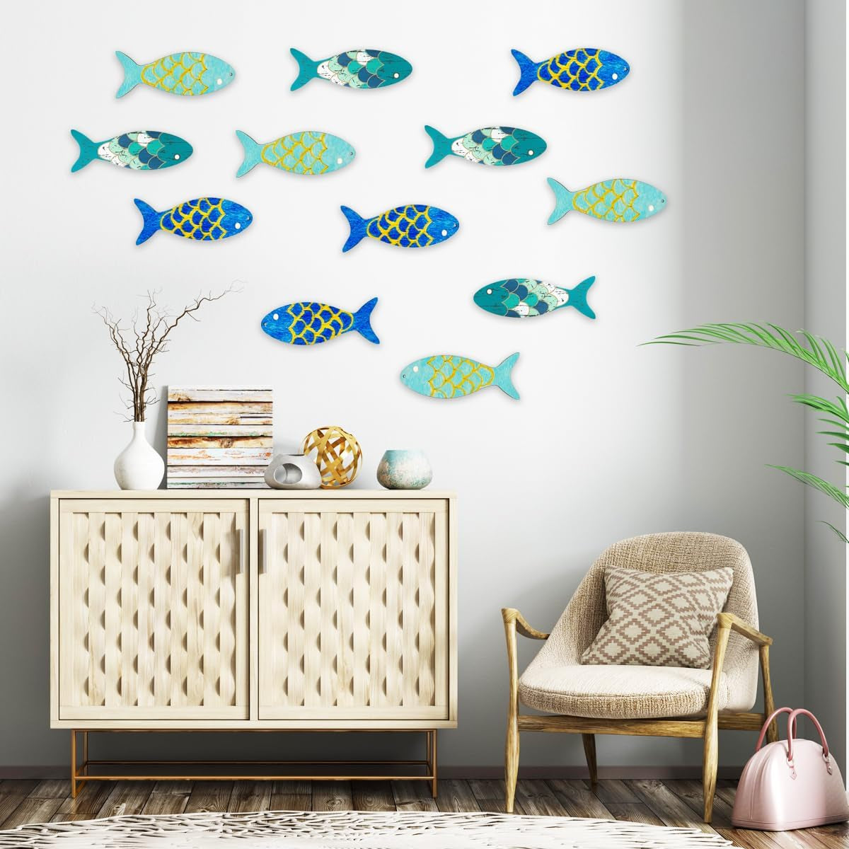 30Pcs Unfinished Fish Shaped Wood Cut Out Fish Wood DIY Crafts Cutouts Blank Wooden Fish Shaped Hanging Ornaments for Wedding Birthday Ocean Animal Themed Party Decoration