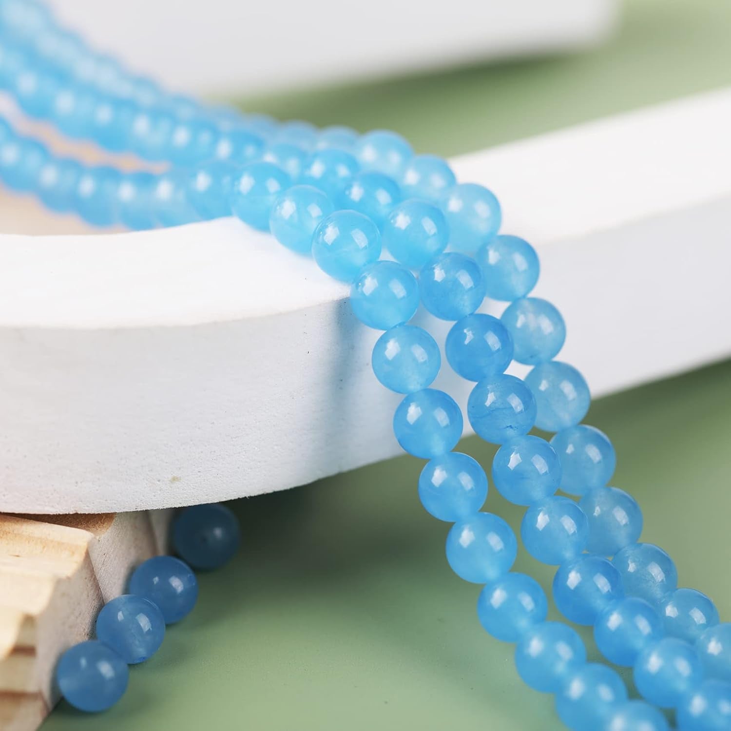 140 Pcs 8Mm Natural Gemstone Beads for Jewelry Making, Sky Blue round Smooth Healing Agate Stone Beads Bulk