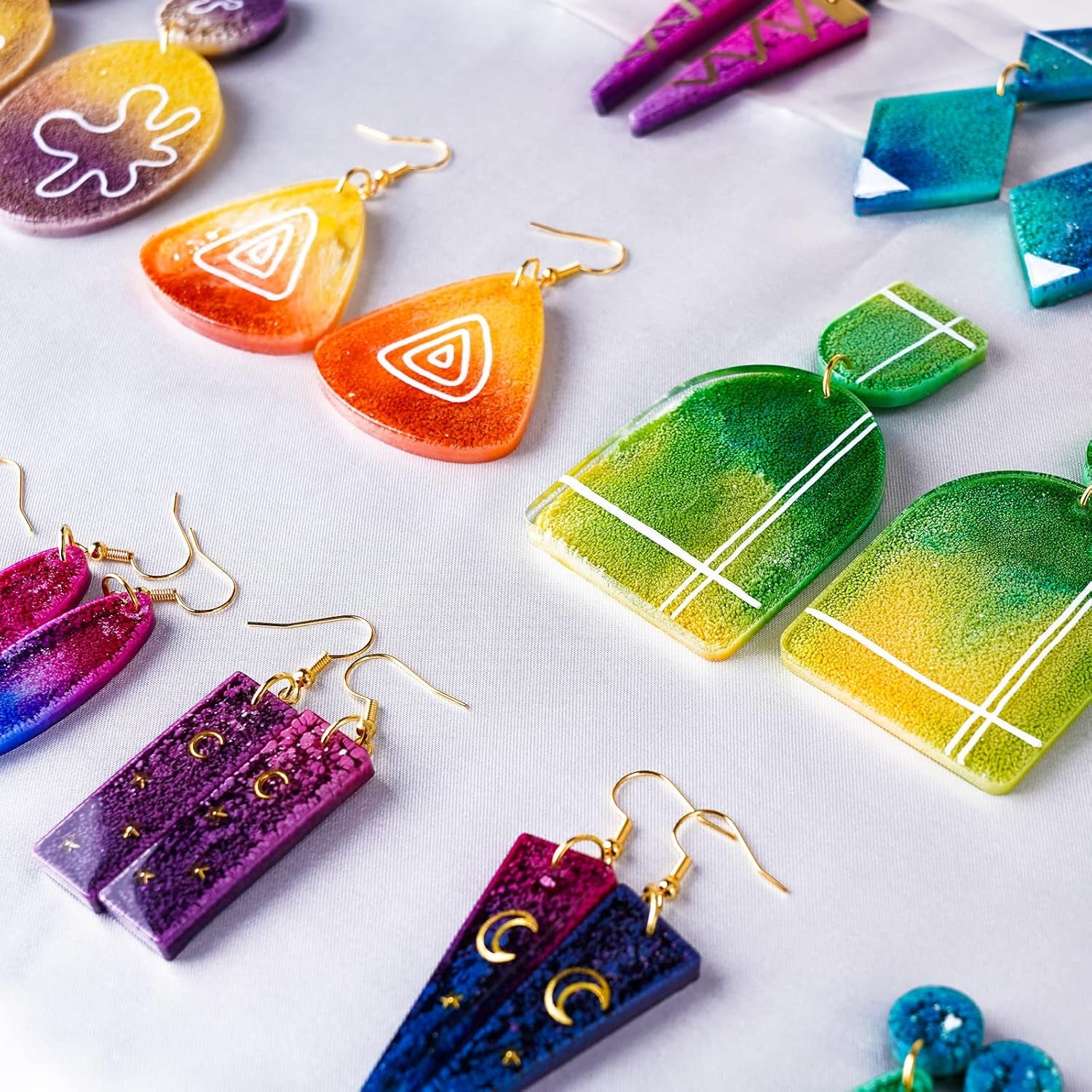 Resin Earring Mold, 171 Pcs Resin Jewelry Molds Making Kit with 11 Pack Variety Shape Resin Molds Silicone, Earring Molds for Epoxy Resin, Pendant, Earrings, Necklace, Keychains