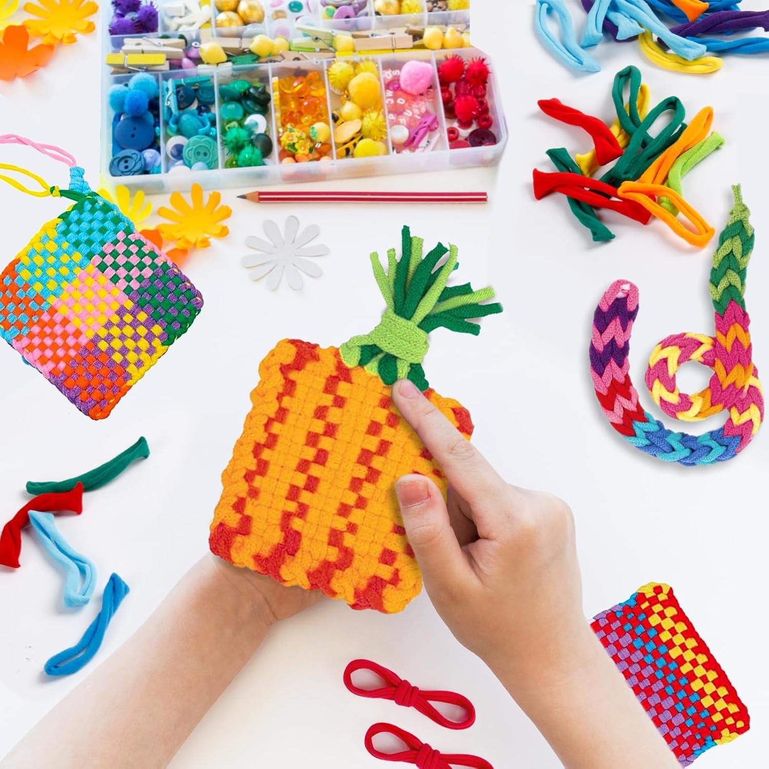 800 PCS Loom Loops Colorful Weaving Loom Loops Potholder Muti-Colored Loops Elastic Weaving Loops Craft Flexible Loom DIY Kit Colorful Weaving Crafts for Kids Adults DIY Crafts Supplies