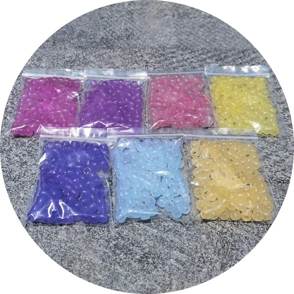 700Pcs UV Pony Beads Luminous Beads Changing UV Reactive Plastic Beads Glow in the Dark Fun for Jewerly Bracelets Making 8X6Mm
