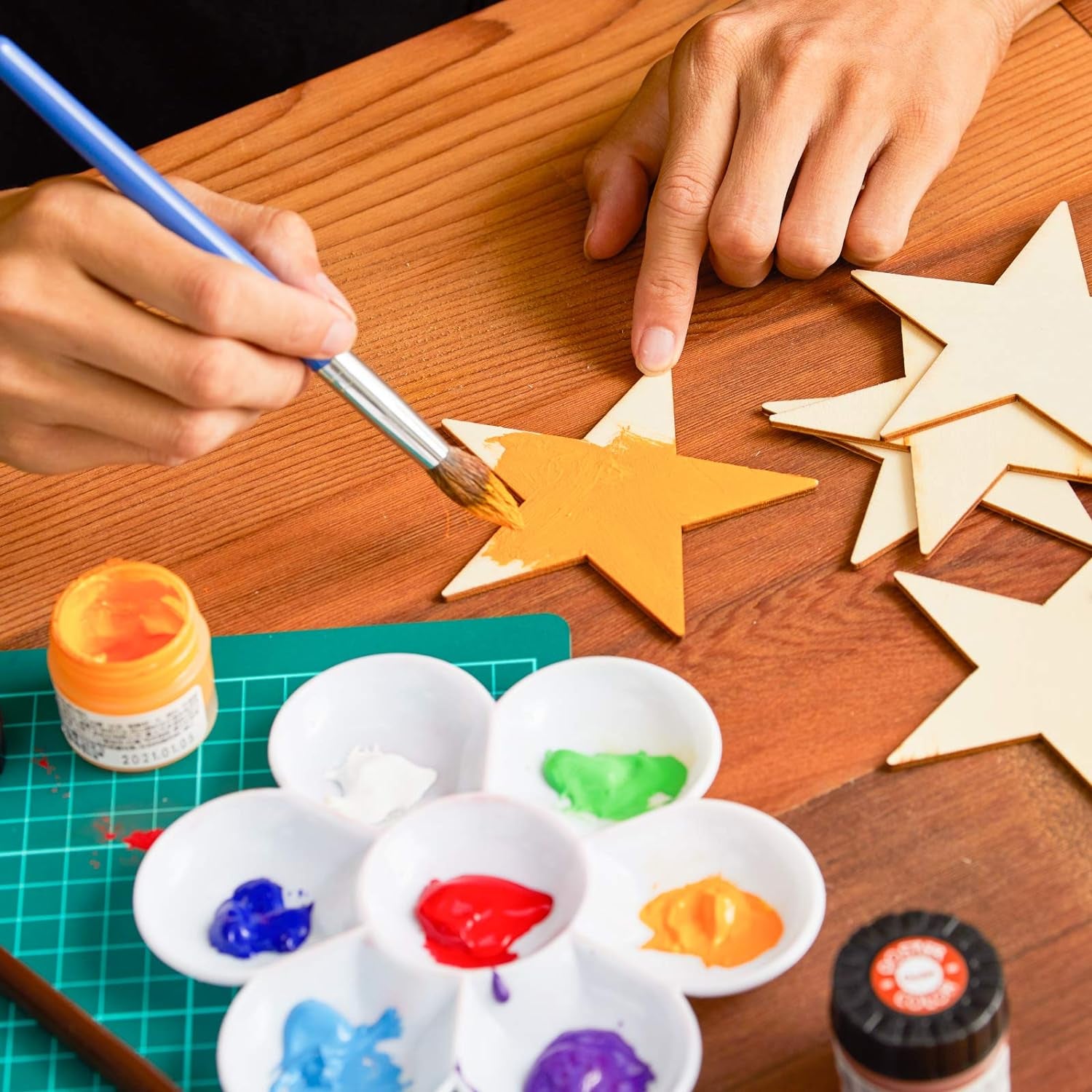Wooden Stars for Crafting, 24-Pack Unfinished Wood Star Cutouts, 4 Inches