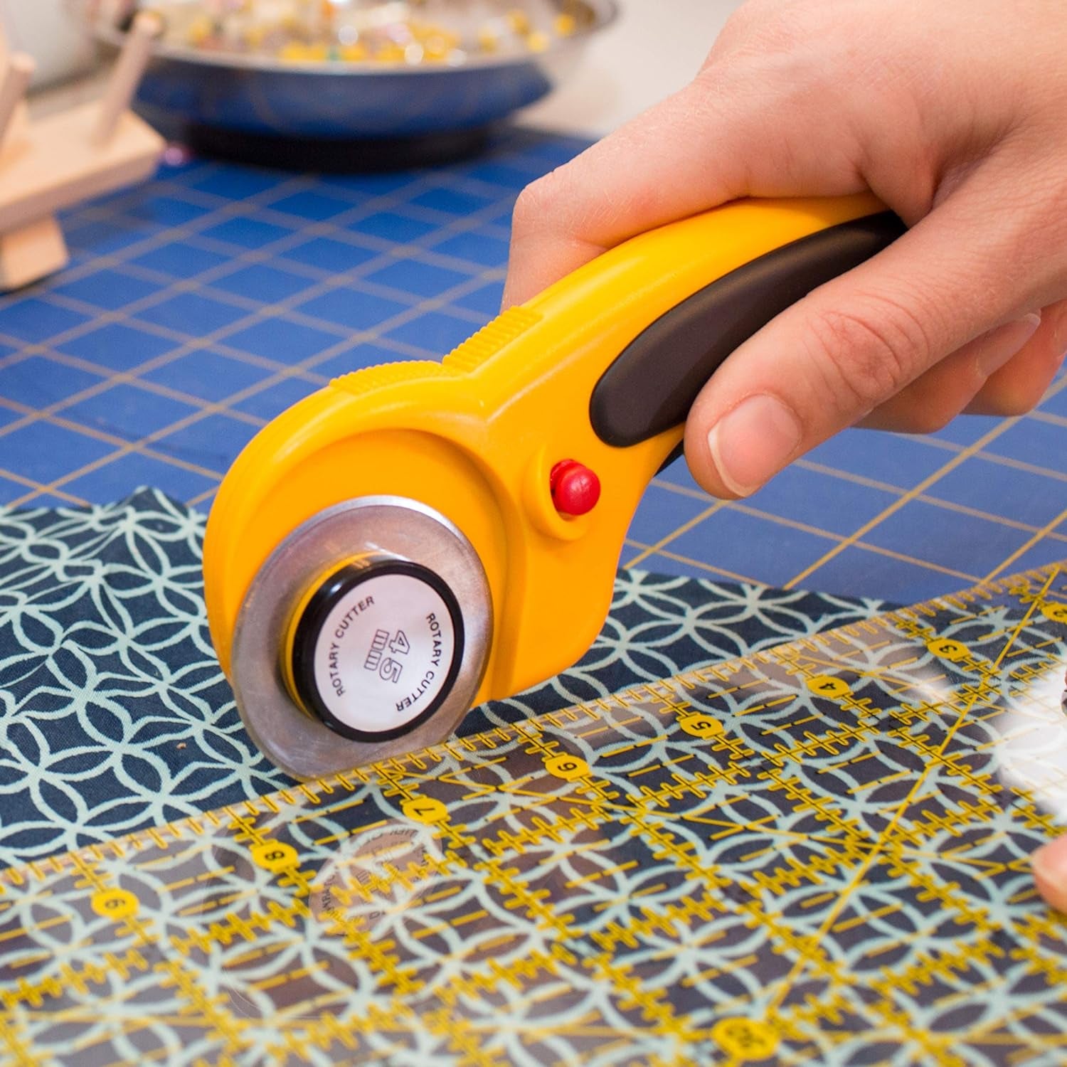 45Mm Rotary Cutter Blades - (15 Pack) Fits Fiskars, Olfa, Martelli Blades and More - Studio Fabric Cutter Wheel for Fabric &amp; Paper