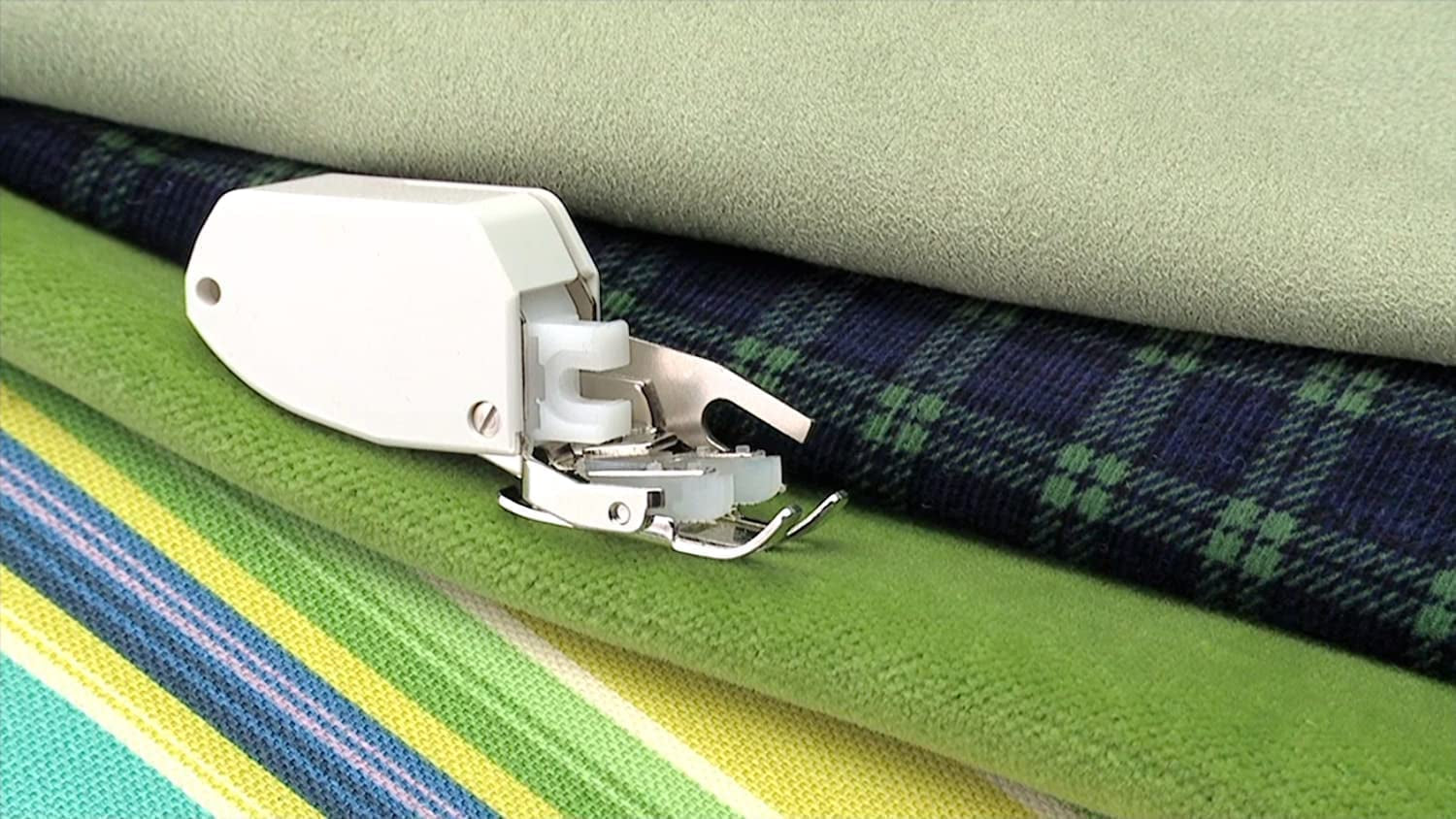 | Even Feed Walking Presser Foot - Fork, Perfect for Matching Stripes & Plaids, Quilting & Sewing with Pile Fabrics