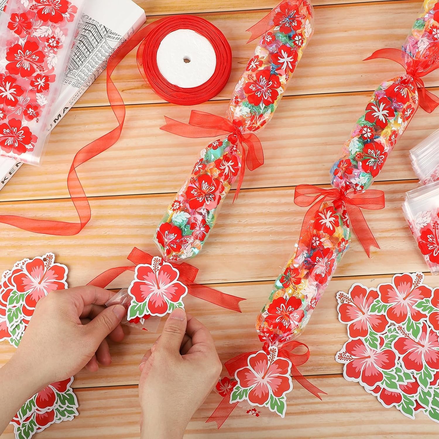 24 Set Graduation Candy Lei Making Kit Hawaiian Lei Bags Congrats Grad Ribbons Candy Tubing Dessert Filler for Party Graduate Gifts