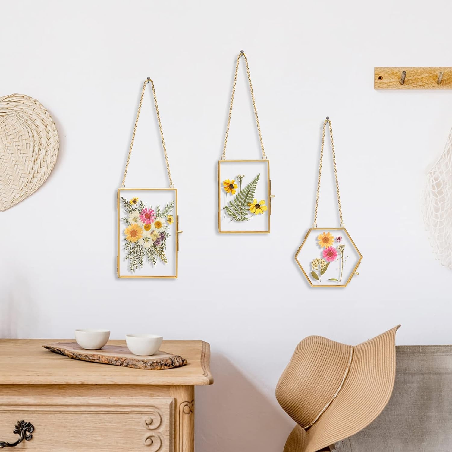 Double Glass Frame for Pressed Flowers - W/Real Dried Flowers and Tweezer for Handicrafts, Photo, or Other Small Flat Items