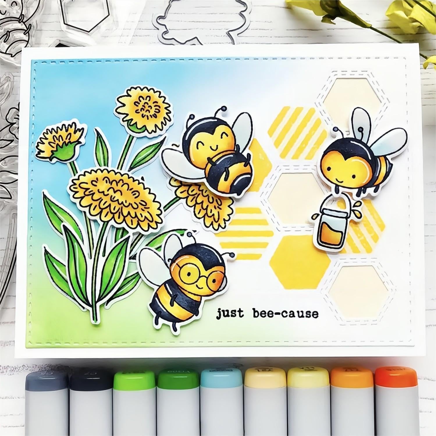 Bees and Strawberries and Sunflowers Stamps and Dies Set for Card Making,Clear Stamps and Metal Cutting Dies Sets for Scrapbooking DIY Album Card Making Supplies