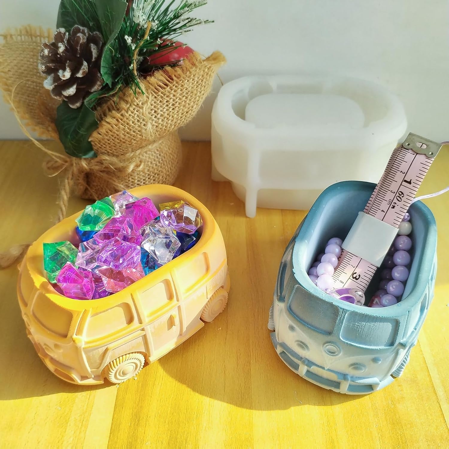 3D Bus Flower Pot Silicone Mold Container Bowl Resin Mold Retro Car Shape Candle Vessel Concrete Cement Mold Epoxy Resin Casting Silicone Molds Succulent Planter Storage Box DIY Art Crafts