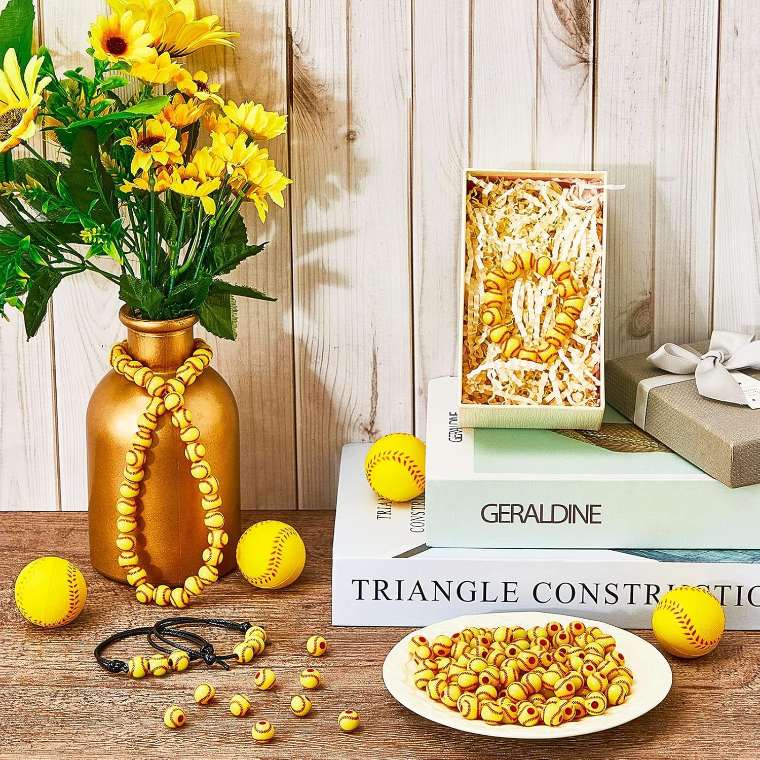 200 Pcs Baseball Beads with 1 Roll of Elastic Rope 10.5 Mm Acrylic Beads for Jewelry Making Softball Beads Sports Beads for Baseball Craft Supplies Acrylic Beads for DIY Making (Softball Style)