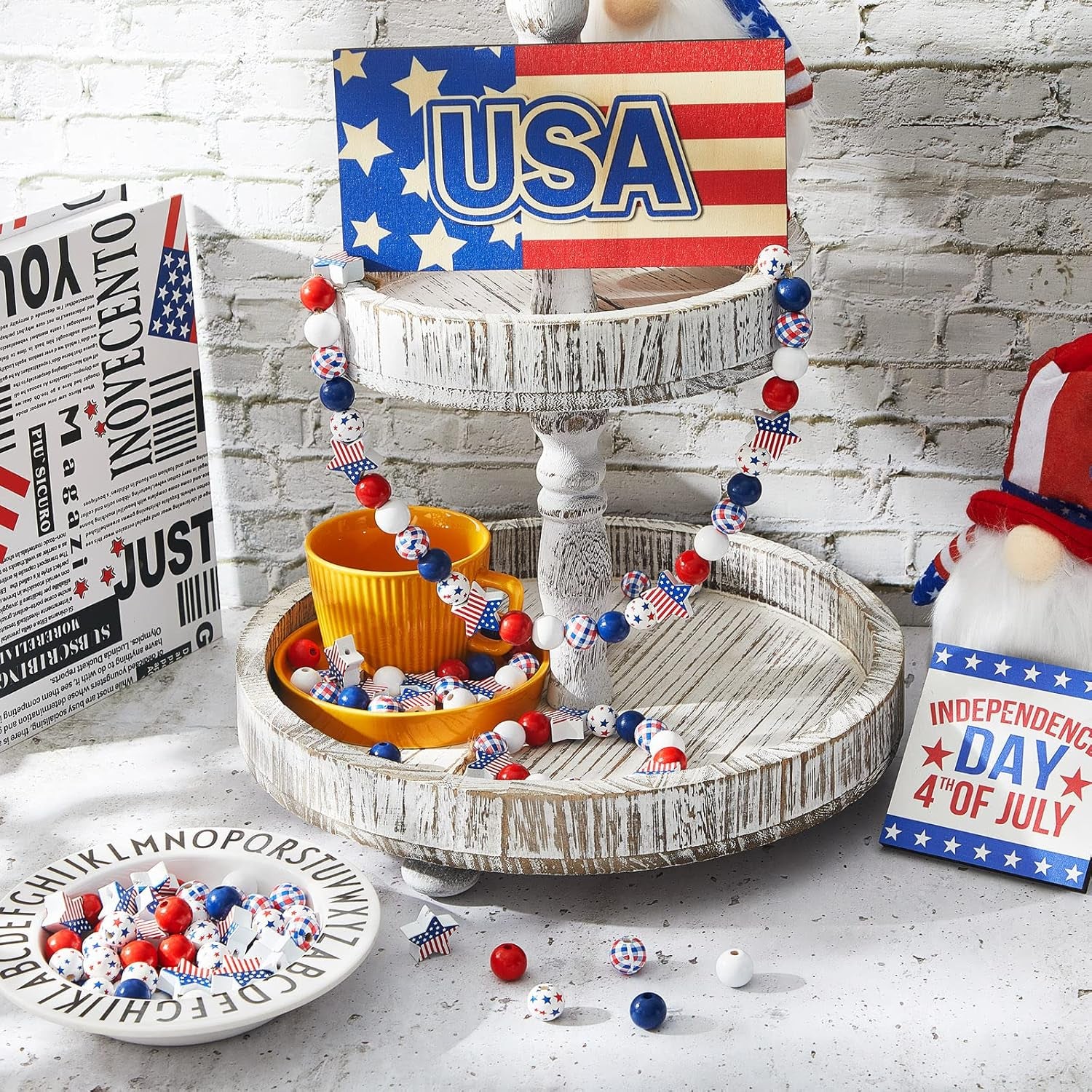 180 Pieces Patriotic Beads 4Th of July Wood Beads Independence Day Craft Bead America Flag Stars Beads Blue White Red Plaid Bead for DIY Garland Bracelet Necklaces Tiered Tray Decor (Classic Style)
