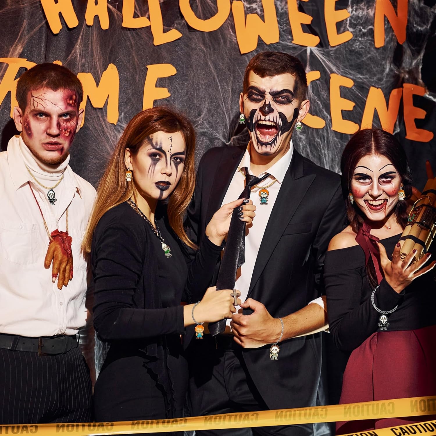 28Pcs Horror Classic Movie Character Charms Halloween Enamel Pendants, Horror Alloy Charm Pendant Ghost Dangle Halloween Scary Earring Necklace Bracelet Charms for Jewelry Making DIY Crafts Gifts