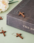 50-Pack Mini Wooden Cross Keychains Bulk for Christian Party Favors, Easter Crafts, Necklace and Bracelet Charms for Jewelry Making (1.2X1.7 In)