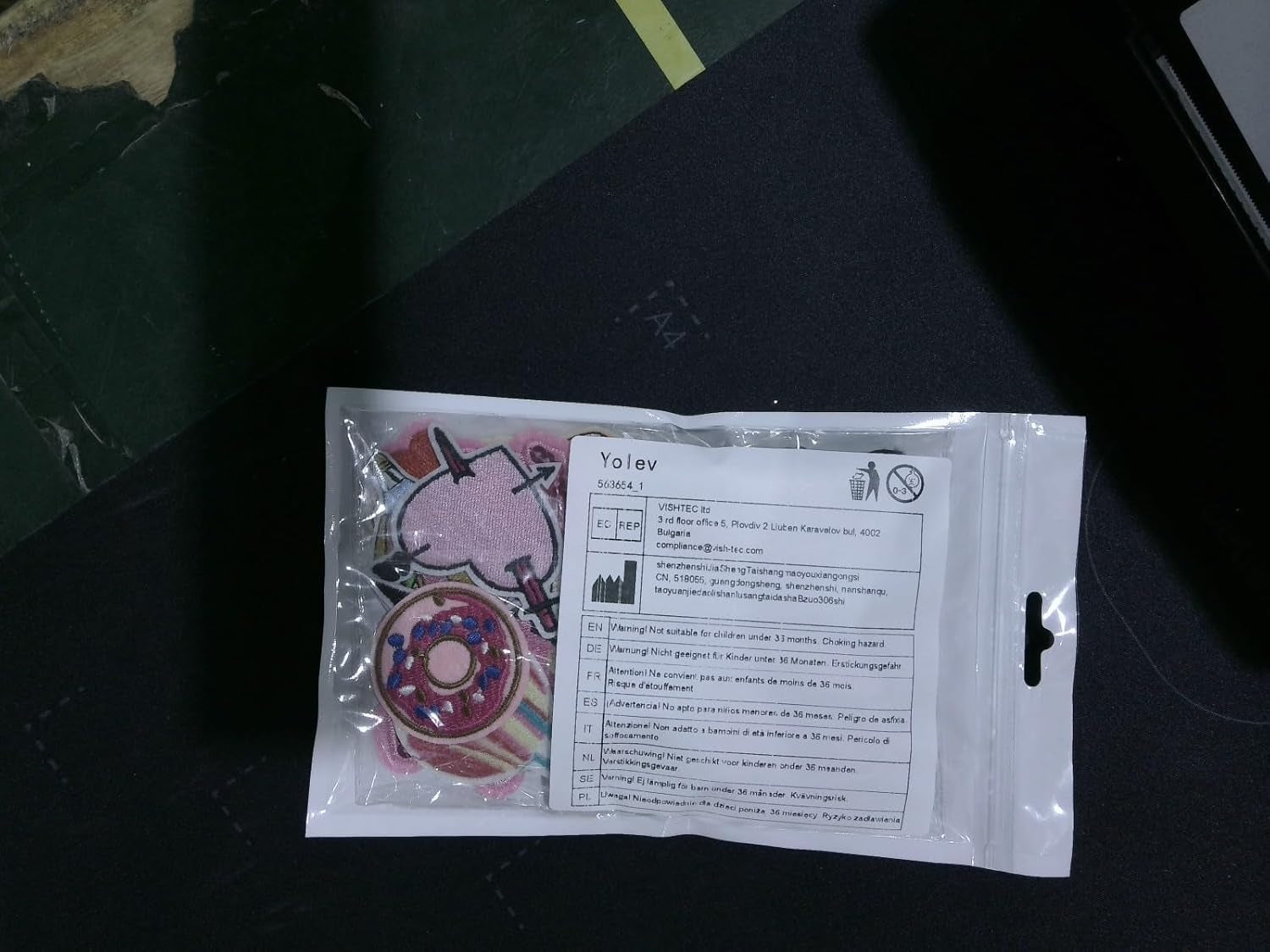 30Pcs Girls Iron on Patches for Clothing Jackets DIY Sew Embroidered Applique Decorative Repair Patches on Patches for Clothes Backpacks Jackets Jeans Dress Hats