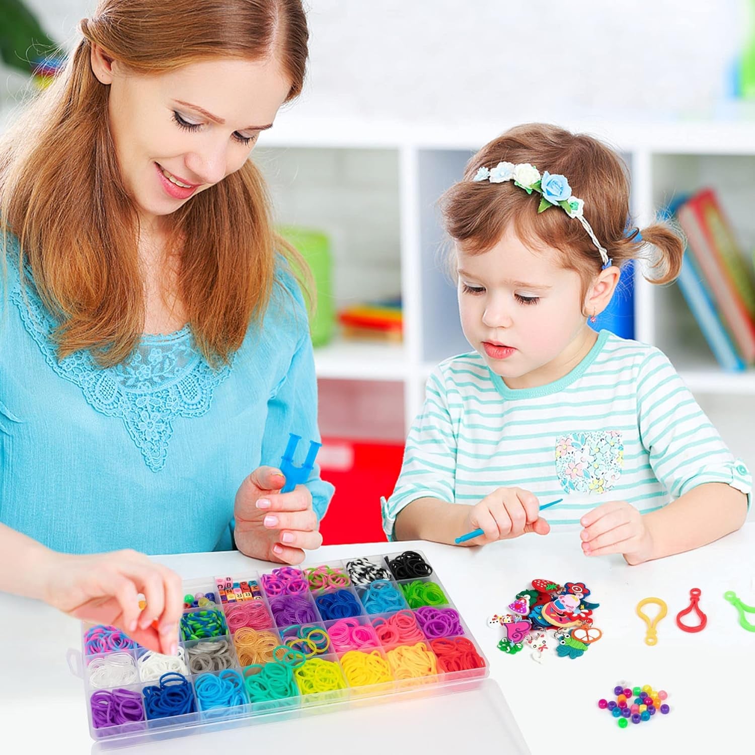 2600+ Loom Bands Set: Colorful Rubber Bands in 28 Colors with Container, 100 Clips, 152 Beads, 20 Pendant, 5 Backpack Hooks, 1 Instruction, Bracelet Making Refill Kit for Kids…