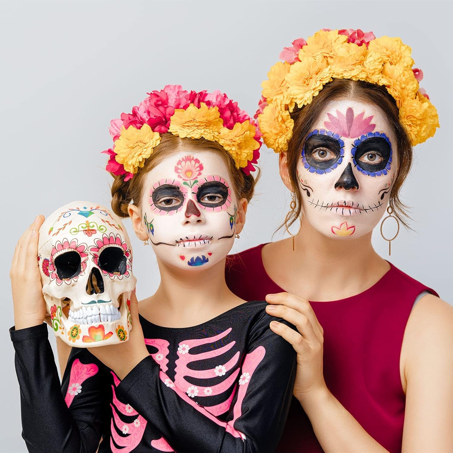 Face Paint Kit + 10Pcs Paint Brush Water Activated Body Paint SFX Makeup Palette for Cosplay Halloween Black White Face Painting Kits for Adults Matte Neon Special Effects Makeup Kit