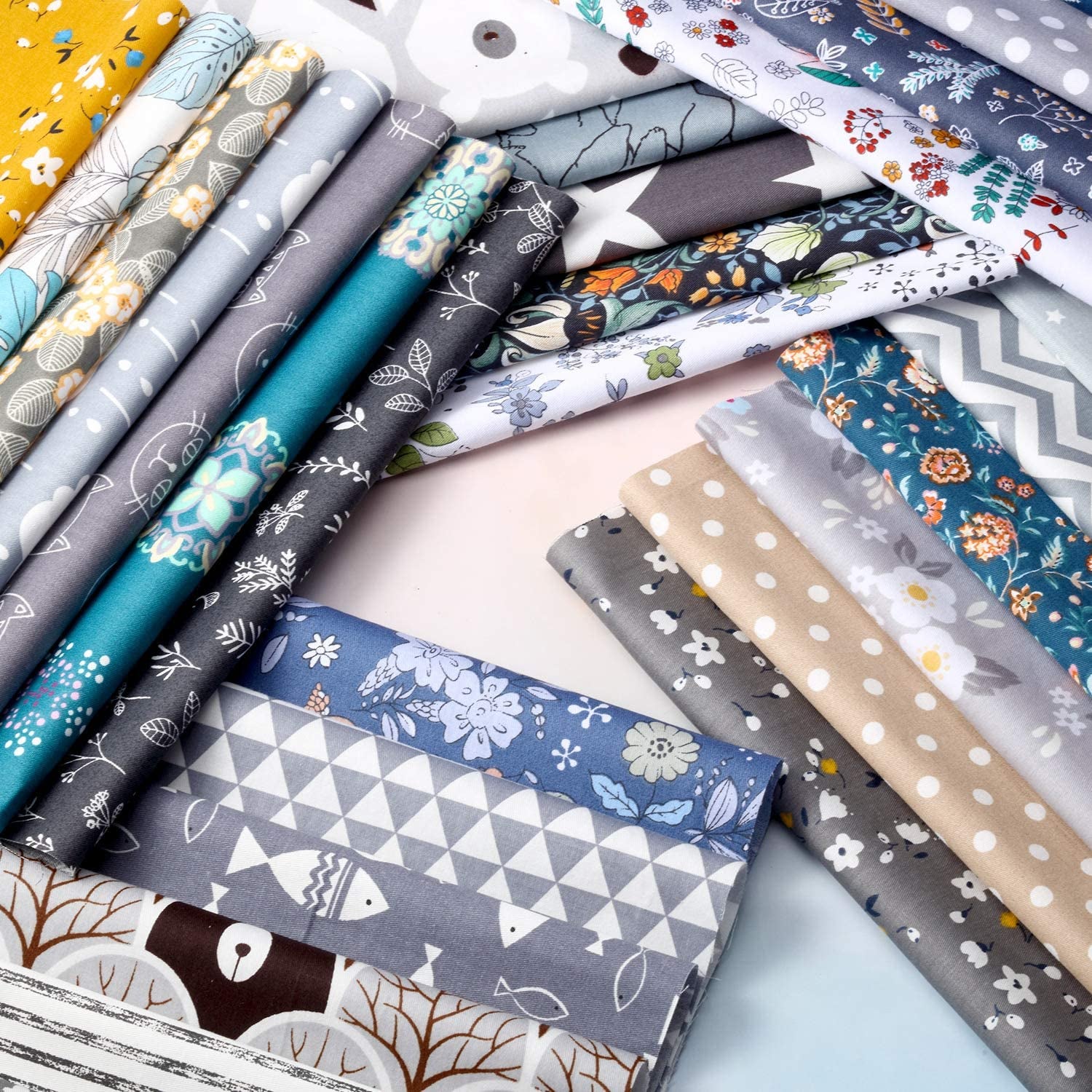 30 Pieces 10 X 10 Inches Fabric Printed Bundle Squares Floral Fabric Patchwork Sewing Quilting Bundles Assorted Pattern Fabric for DIY Scrapbook Craft Making