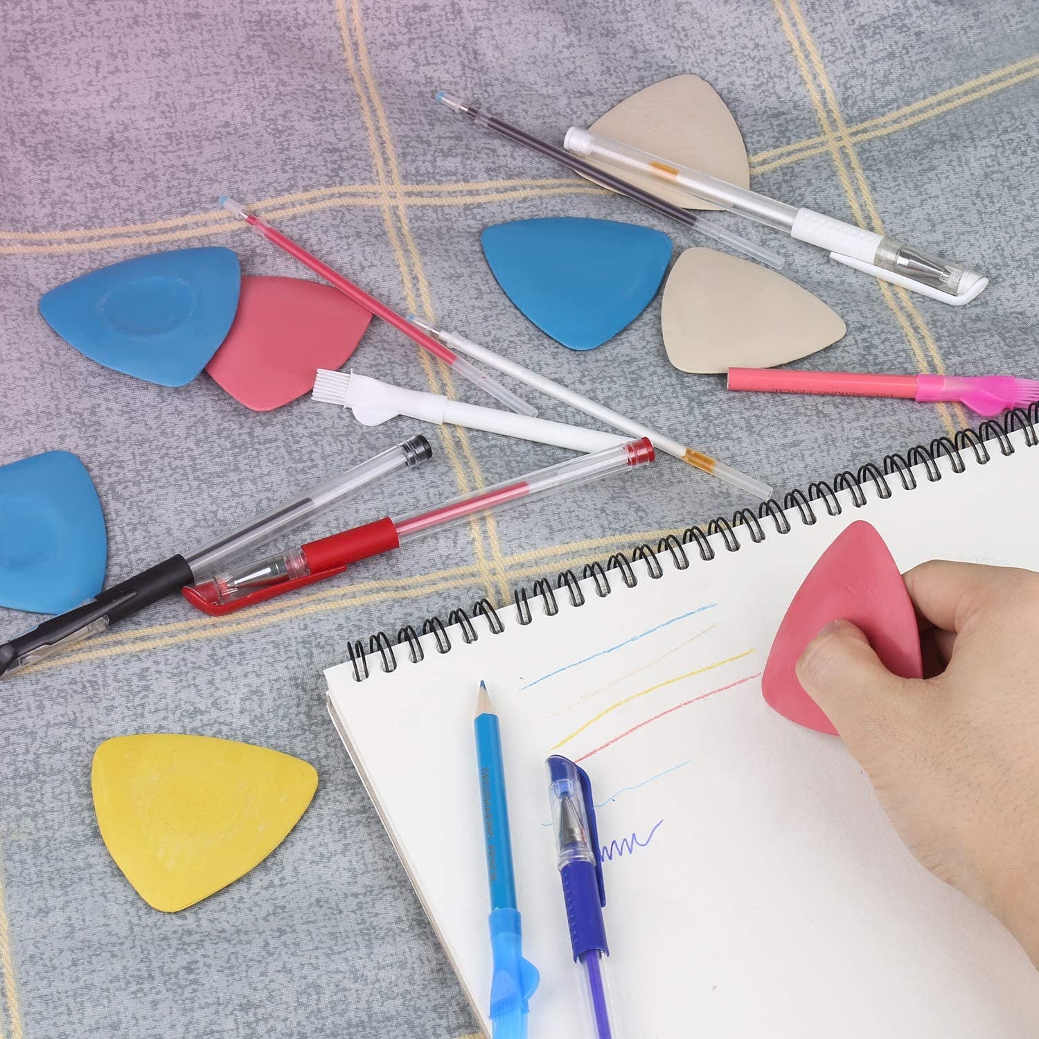 Tailors Chalk,Sewing Fabric Chalk and Fabric Markers for Quilting,10Pcs Tailor’S Chalk,4Pcs Heat Erasable Fabric Marking Pens with 4 Refills,3 PCS Sewing Fabric Pencils